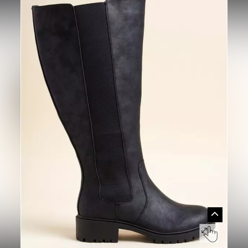 Torrid Chunky Chelsea Boots